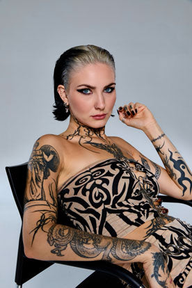 Nikolina – Schranz & Hard Techno DJane aus Berlin