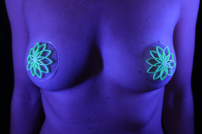 Nippel Cover Blume Schwarz