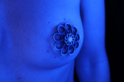Nippel Cover Blume Schwarz Türkis