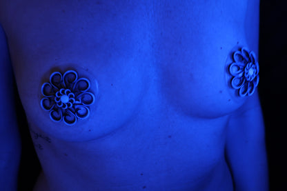 Nippel Cover Blume Schwarz Türkis