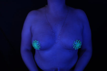 Nippel Cover Blume Schwarz