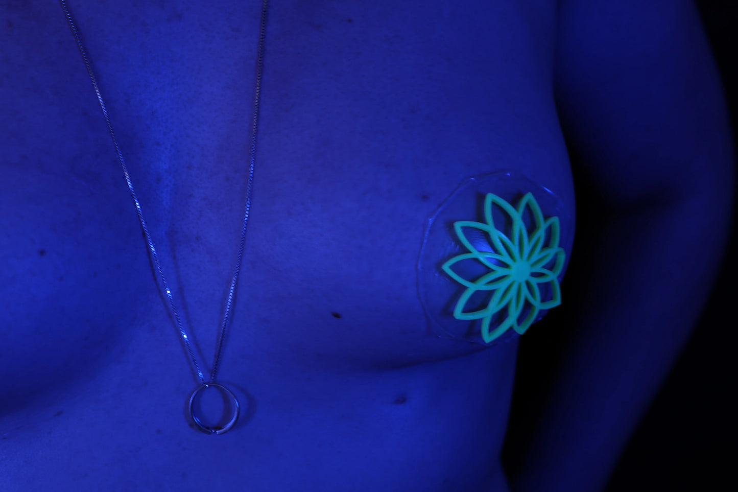 Nippel Cover Blume Schwarz