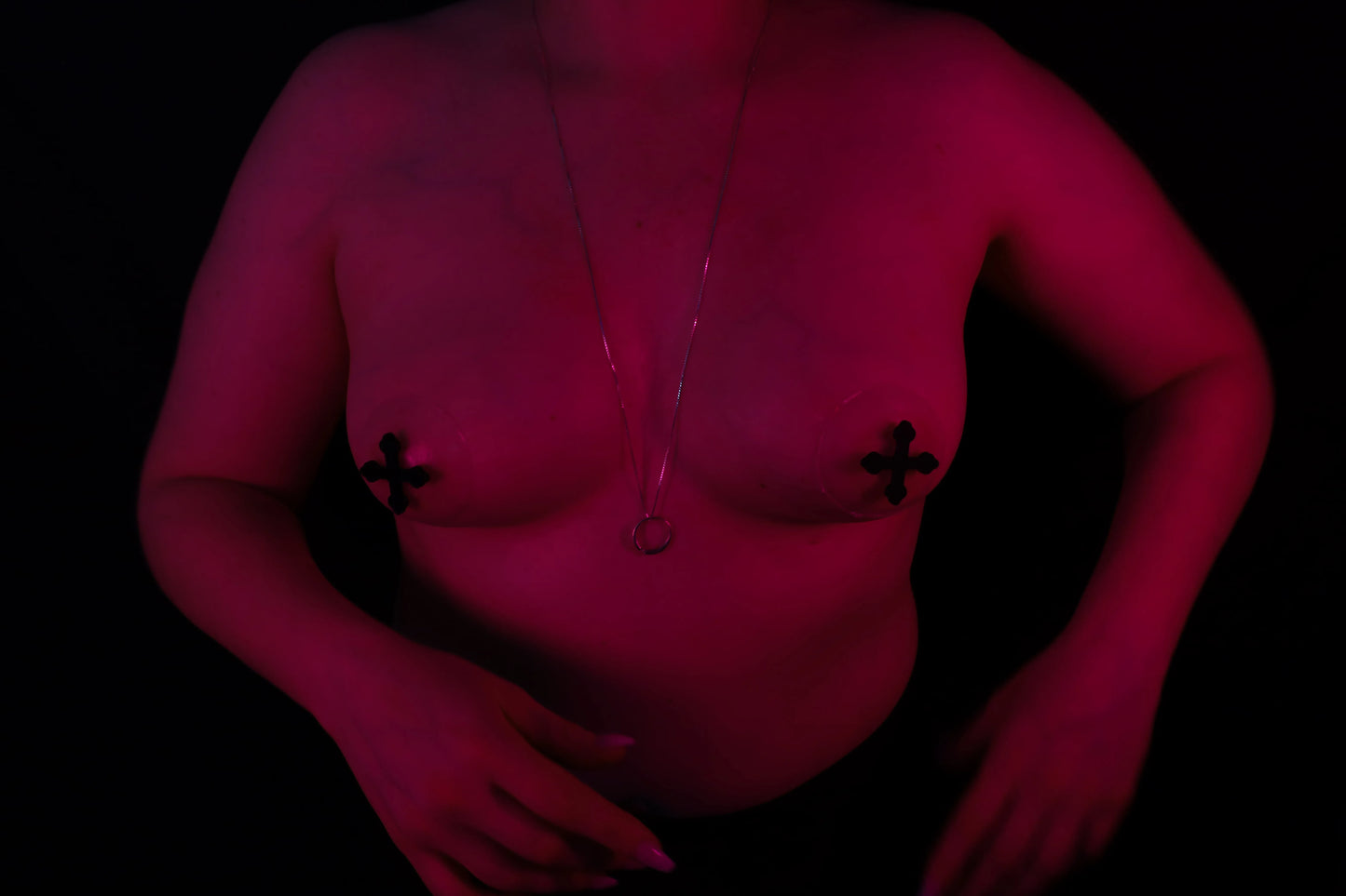 Nippel Cover Kreuz Schwarz