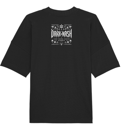 Rückseite des Acid Smiley T-Shirts mit DARKXNASH-Logo und Hard Techno Fashion Schriftzug in weißem, minimalistischen Design.