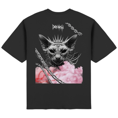 Spiked Sphinx - Dunkle Eleganz trifft auf Technowelt - Streetwear Oversized T-Shirt