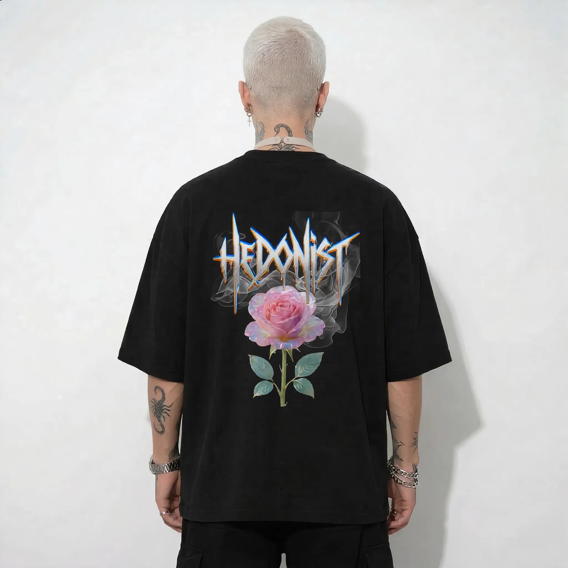 Hedonist Backprint Techno Shirt mit Rose Print hinten DARKXNASH Rave Streetwear T-Shirt Festival Outfit Herren