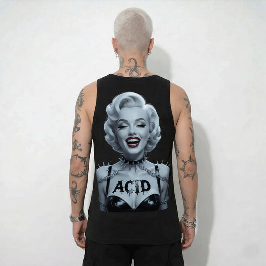 DARKXNASH Acid Techno Tanktop mit Backprint und Rave Motiv auf schwarzem Shirt Rückseite Model Tattoo Style